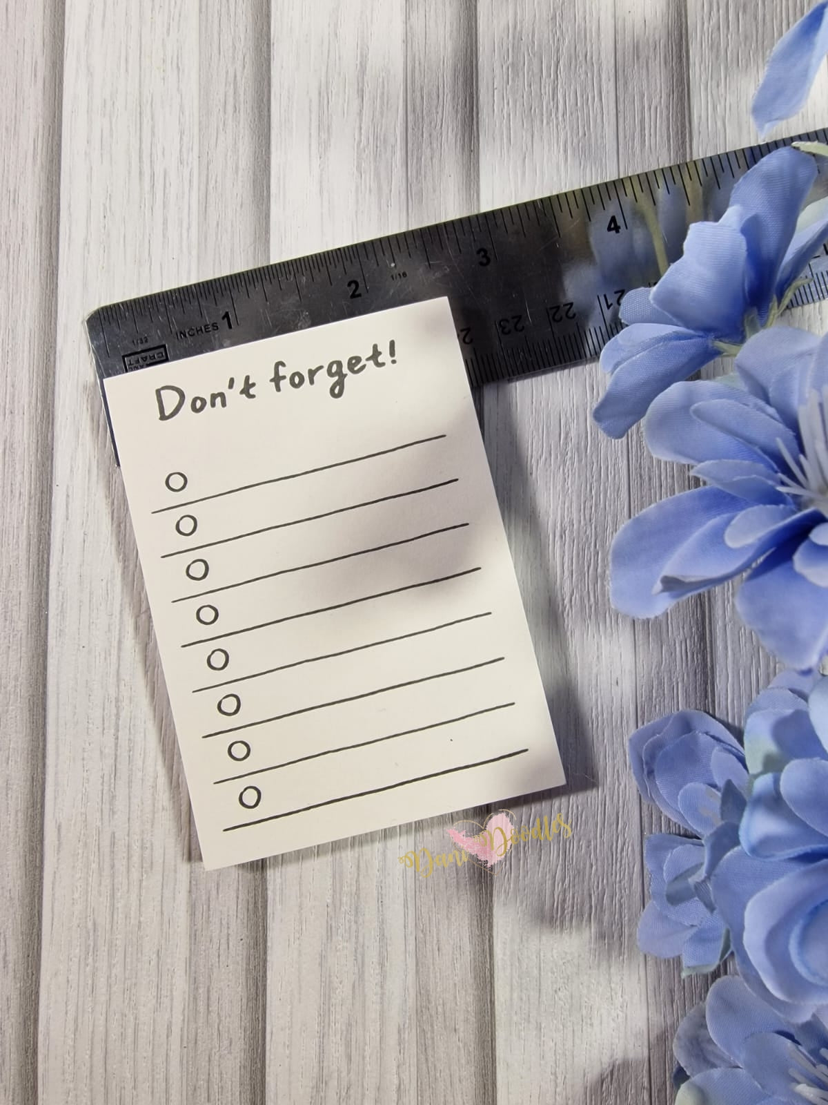 Memo Pad 'Don't Forget' with bullet points