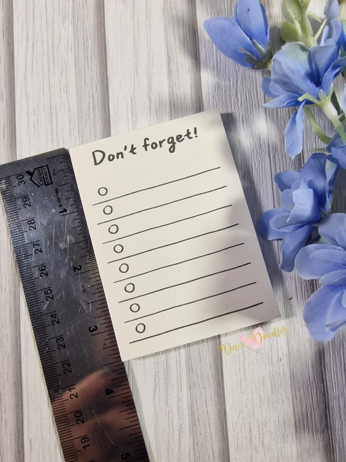Memo Pad 'Don't Forget' with bullet points