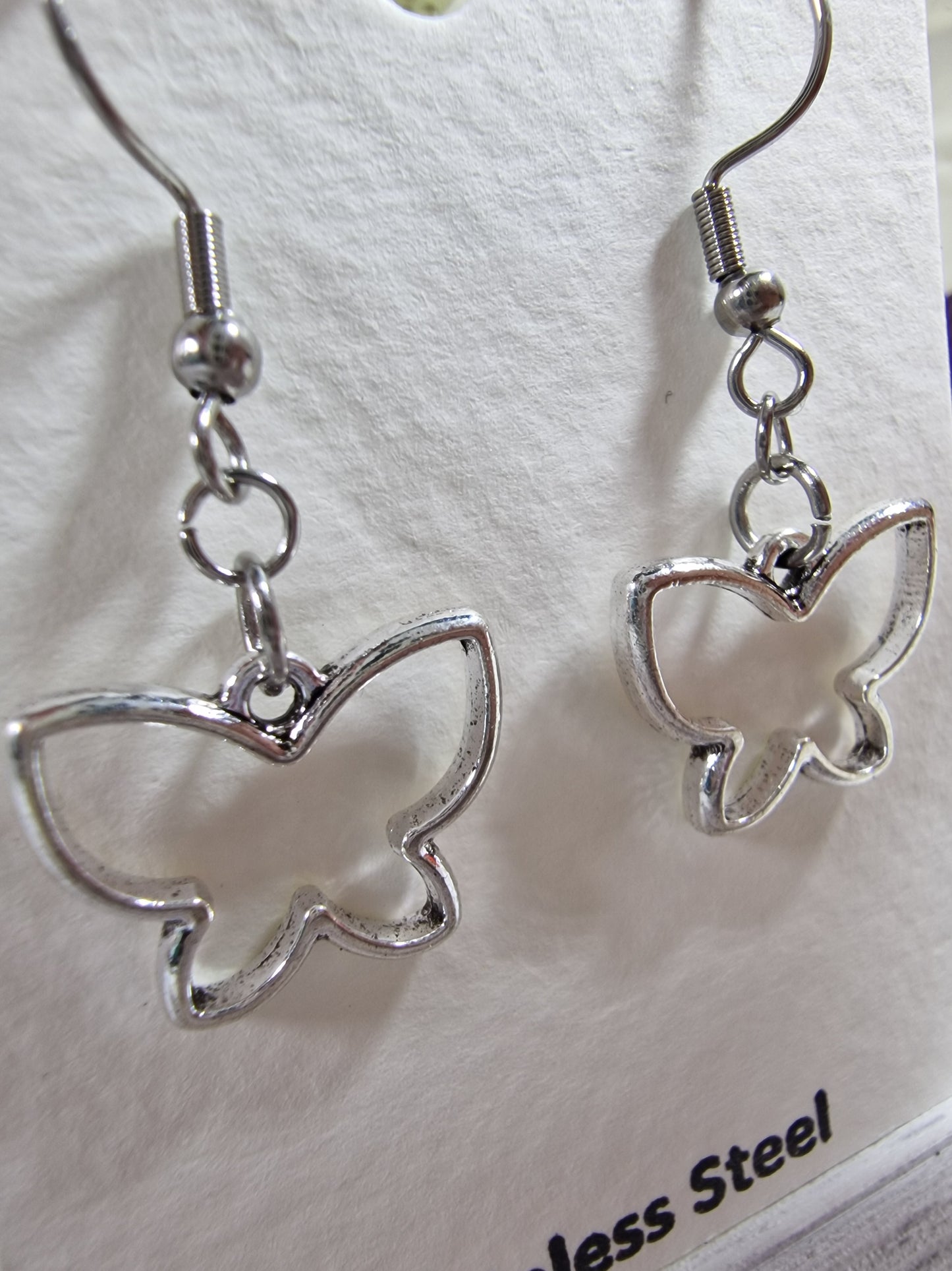 Hollow Butterfly Earring Pair